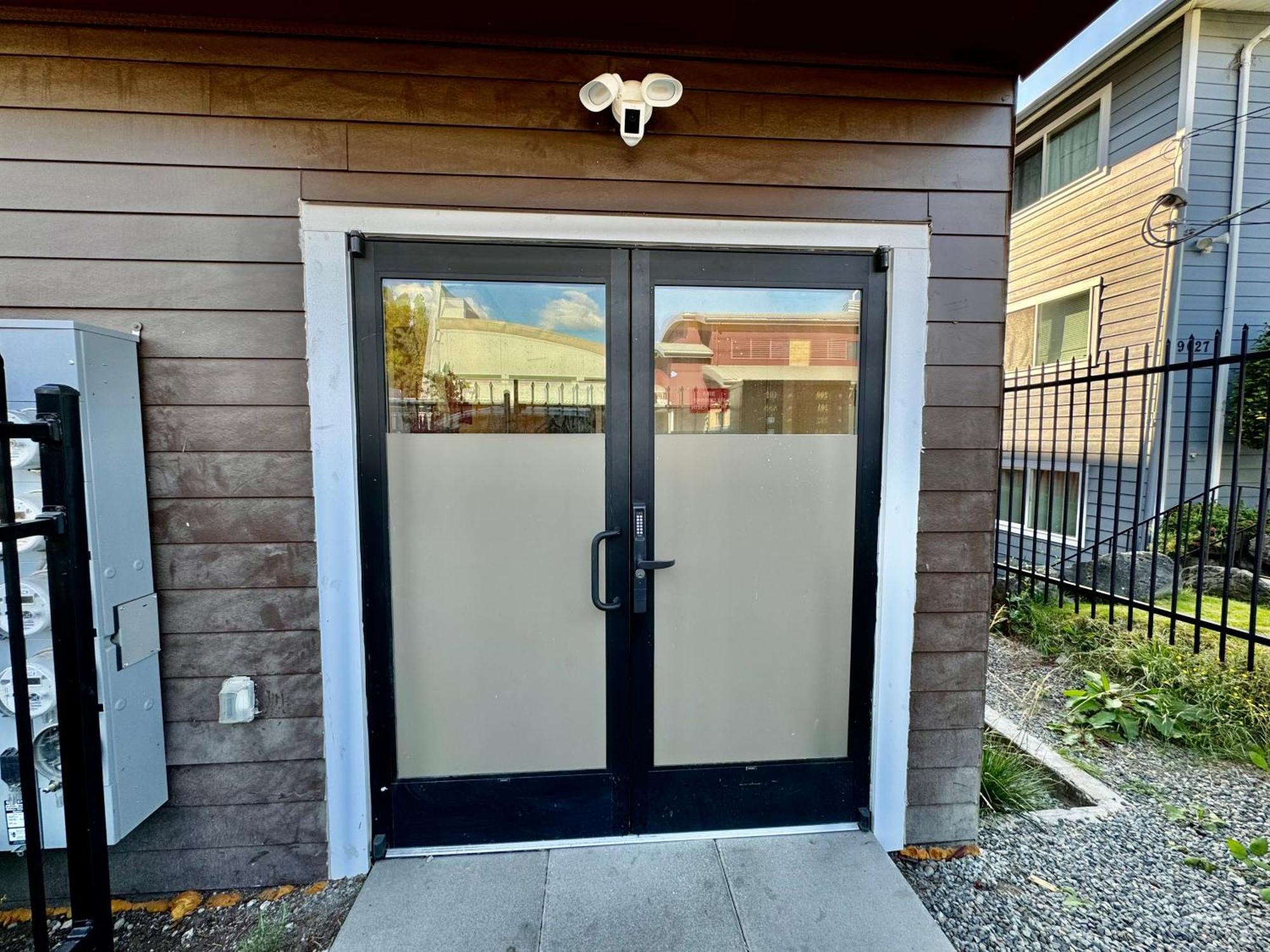 Seattle Alki Oasis: Modern Apartment Near Beach & Downtown Exterior photo
