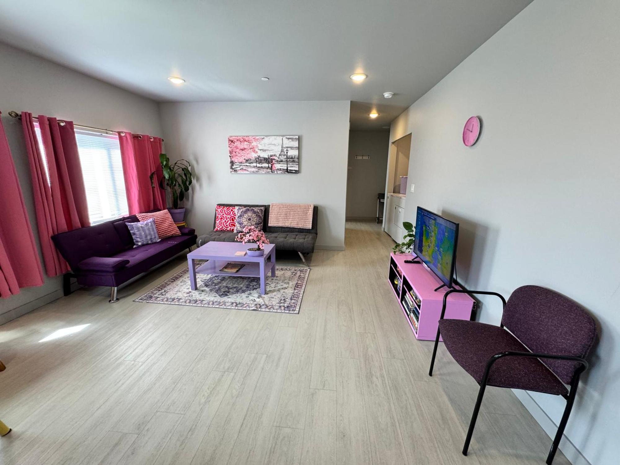 Seattle Alki Oasis: Modern Apartment Near Beach & Downtown Exterior photo